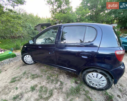 Синий Тойота Ярис, объемом двигателя 1 л и пробегом 356 тыс. км за 2800 $, фото 2 на Automoto.ua