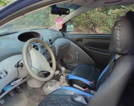 Синий Тойота Ярис, объемом двигателя 1 л и пробегом 300 тыс. км за 2800 $, фото 7 на Automoto.ua