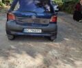 Синий Тойота Ярис, объемом двигателя 1 л и пробегом 300 тыс. км за 2800 $, фото 5 на Automoto.ua