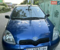 Синий Тойота Ярис, объемом двигателя 1 л и пробегом 260 тыс. км за 2700 $, фото 3 на Automoto.ua