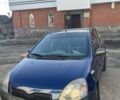 Синий Тойота Ярис, объемом двигателя 1 л и пробегом 250 тыс. км за 2999 $, фото 2 на Automoto.ua