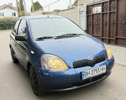 Синий Тойота Ярис, объемом двигателя 1 л и пробегом 180 тыс. км за 2300 $, фото 3 на Automoto.ua