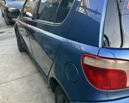 Синий Тойота Ярис, объемом двигателя 1 л и пробегом 260 тыс. км за 2700 $, фото 13 на Automoto.ua