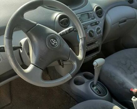 Синий Тойота Ярис, объемом двигателя 1.3 л и пробегом 170 тыс. км за 4500 $, фото 7 на Automoto.ua