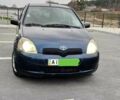 Синий Тойота Ярис, объемом двигателя 1 л и пробегом 270 тыс. км за 5200 $, фото 38 на Automoto.ua