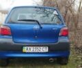 Синій Тойота Яріс, об'ємом двигуна 1 л та пробігом 188 тис. км за 3800 $, фото 4 на Automoto.ua