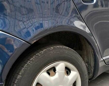 Синий Тойота Ярис, объемом двигателя 1 л и пробегом 270 тыс. км за 5200 $, фото 85 на Automoto.ua