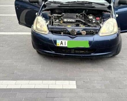 Синий Тойота Ярис, объемом двигателя 1 л и пробегом 270 тыс. км за 5200 $, фото 95 на Automoto.ua