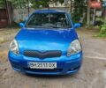 Синій Тойота Яріс, об'ємом двигуна 1.3 л та пробігом 128 тис. км за 4600 $, фото 1 на Automoto.ua