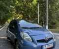 Синий Тойота Ярис, объемом двигателя 1.3 л и пробегом 200 тыс. км за 5500 $, фото 1 на Automoto.ua