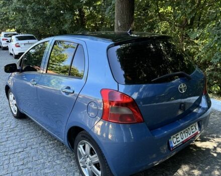Синий Тойота Ярис, объемом двигателя 1.3 л и пробегом 200 тыс. км за 5500 $, фото 3 на Automoto.ua