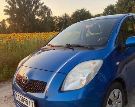 Синий Тойота Ярис, объемом двигателя 1.3 л и пробегом 93 тыс. км за 6200 $, фото 3 на Automoto.ua