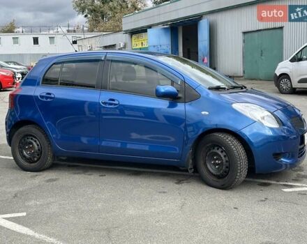 Тойота Ярис 2008 в Киеве на Automoto.ua Синий Тойота Ярис, объемом двигателя 1.3 л и пробегом 217 тыс. км за 5190 $, фото 4 на Automoto.ua