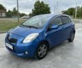 Синий Тойота Ярис, объемом двигателя 1.3 л и пробегом 256 тыс. км за 6500 $, фото 1 на Automoto.ua