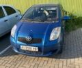 Синий Тойота Ярис, объемом двигателя 1.3 л и пробегом 207 тыс. км за 5100 $, фото 1 на Automoto.ua