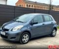 Синий Тойота Ярис, объемом двигателя 1 л и пробегом 150 тыс. км за 6650 $, фото 1 на Automoto.ua