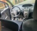 Синий Тойота Ярис, объемом двигателя 1 л и пробегом 166 тыс. км за 3900 $, фото 16 на Automoto.ua