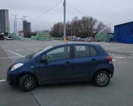 Синий Тойота Ярис, объемом двигателя 0 л и пробегом 195 тыс. км за 4999 $, фото 13 на Automoto.ua