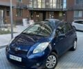Синій Тойота Яріс, об'ємом двигуна 1 л та пробігом 220 тис. км за 4100 $, фото 1 на Automoto.ua