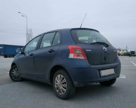Синій Тойота Яріс, об'ємом двигуна 1 л та пробігом 195 тис. км за 4999 $, фото 8 на Automoto.ua