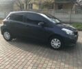 Синий Тойота Ярис, объемом двигателя 1 л и пробегом 74 тыс. км за 7500 $, фото 1 на Automoto.ua