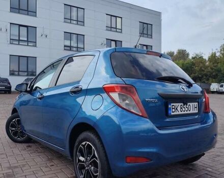 Синий Тойота Ярис, объемом двигателя 1 л и пробегом 144 тыс. км за 6800 $, фото 9 на Automoto.ua