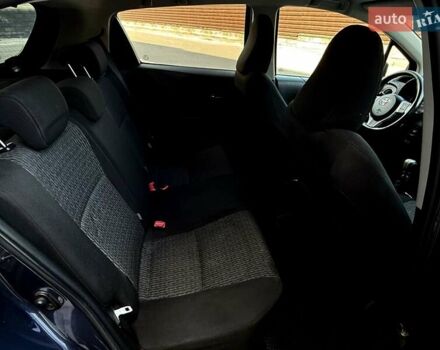 Синій Тойота Яріс, об'ємом двигуна 1.36 л та пробігом 184 тис. км за 7100 $, фото 4 на Automoto.ua