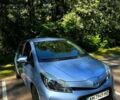 Синій Тойота Яріс, об'ємом двигуна 1.5 л та пробігом 160 тис. км за 11500 $, фото 1 на Automoto.ua