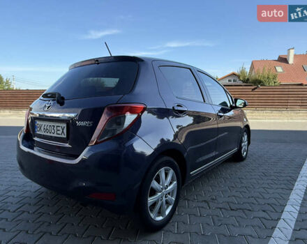 Тойота Яріс 2013 у Рівному на Automoto.ua Синій Тойота Яріс, об'ємом двигуна 1.4 л та пробігом 181 тис. км за 7500 $, фото 3 на Automoto.ua