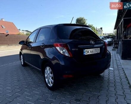Синій Тойота Яріс, об'ємом двигуна 1.36 л та пробігом 184 тис. км за 7100 $, фото 3 на Automoto.ua