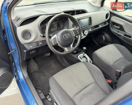 Синій Тойота Яріс, об'ємом двигуна 1.5 л та пробігом 99 тис. км за 11500 $, фото 35 на Automoto.ua