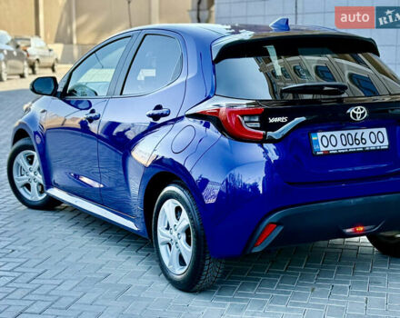 Синій Тойота Яріс, об'ємом двигуна 1.49 л та пробігом 6 тис. км за 25999 $, фото 25 на Automoto.ua