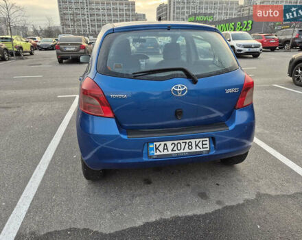 Синий Тойота Ярис, объемом двигателя 1.3 л и пробегом 200 тыс. км за 5200 $, фото 3 на Automoto.ua