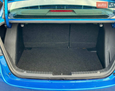 Синий Тойота Ярис, объемом двигателя 1.5 л и пробегом 170 тыс. км за 12890 $, фото 30 на Automoto.ua