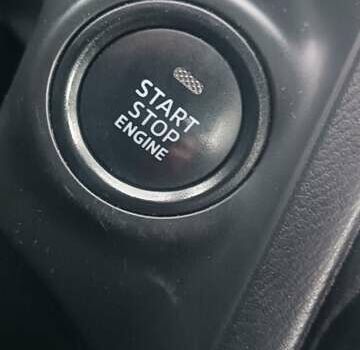 Тойота Яріс 2017 у Вінниці на Automoto.ua Синій Тойота Яріс, об'ємом двигуна 1.5 л та пробігом 170 тис. км за 12800 $, фото 18 на Automoto.ua