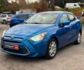 Синій Тойота Яріс, об'ємом двигуна 1.5 л та пробігом 170 тис. км за 12790 $, фото 1 на Automoto.ua