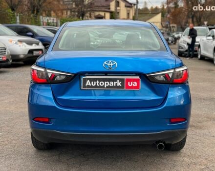 Синій Тойота Яріс, об'ємом двигуна 1.5 л та пробігом 170 тис. км за 12790 $, фото 6 на Automoto.ua