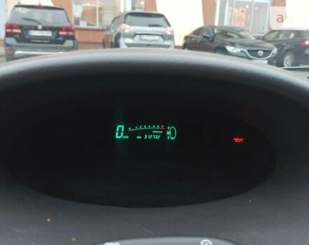 Синий Тойота Ярис, объемом двигателя 1 л и пробегом 300 тыс. км за 2800 $, фото 1 на Automoto.ua