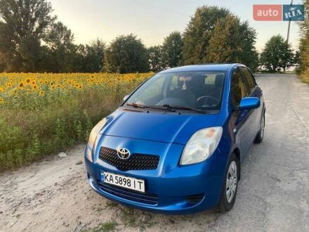 Тойота Ярис 2006 в Борисполе на Automoto.ua Синий Тойота Ярис, объемом двигателя 1.3 л и пробегом 93 тыс. км за 6200 $, фото 1 на Automoto.ua