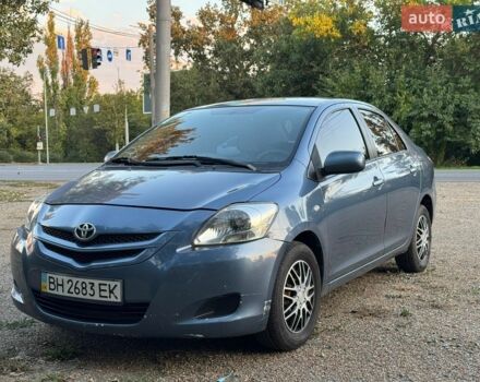 Синий Тойота Ярис, объемом двигателя 1.3 л и пробегом 227 тыс. км за 5600 $, фото 1 на Automoto.ua