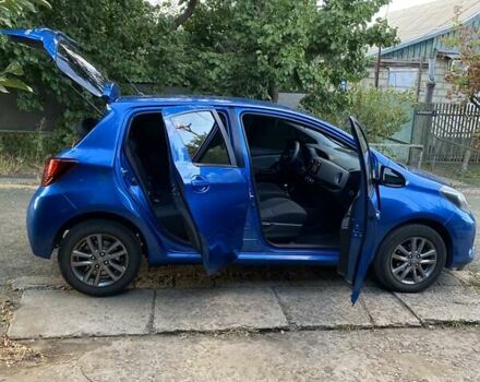 Синий Тойота Ярис, объемом двигателя 1.36 л и пробегом 174 тыс. км за 10500 $, фото 1 на Automoto.ua