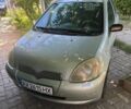 Зеленый Тойота Ярис, объемом двигателя 1.3 л и пробегом 176 тыс. км за 2000 $, фото 1 на Automoto.ua