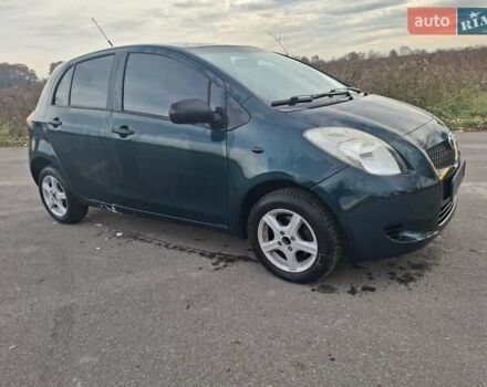 Зелений Тойота Яріс, об'ємом двигуна 1 л та пробігом 188 тис. км за 3750 $, фото 22 на Automoto.ua