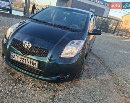 Зелений Тойота Яріс, об'ємом двигуна 1 л та пробігом 188 тис. км за 3750 $, фото 4 на Automoto.ua