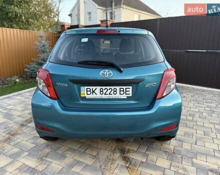 Зеленый Тойота Ярис, объемом двигателя 1 л и пробегом 60 тыс. км за 6200 $, фото 16 на Automoto.ua