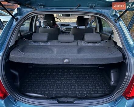 Зеленый Тойота Ярис, объемом двигателя 1 л и пробегом 60 тыс. км за 6200 $, фото 46 на Automoto.ua