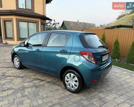 Зеленый Тойота Ярис, объемом двигателя 1 л и пробегом 60 тыс. км за 6200 $, фото 4 на Automoto.ua