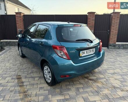 Зеленый Тойота Ярис, объемом двигателя 1 л и пробегом 60 тыс. км за 6200 $, фото 14 на Automoto.ua