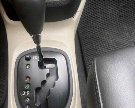 Зелений Тойота Яріс, об'ємом двигуна 1.3 л та пробігом 173 тис. км за 6400 $, фото 1 на Automoto.ua