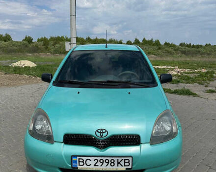 Зеленый Тойота Ярис, объемом двигателя 1 л и пробегом 264 тыс. км за 2300 $, фото 1 на Automoto.ua